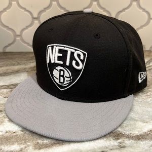 New Era Men's Brooklyn Nets 9Fifty Adjustable Snapback Hat